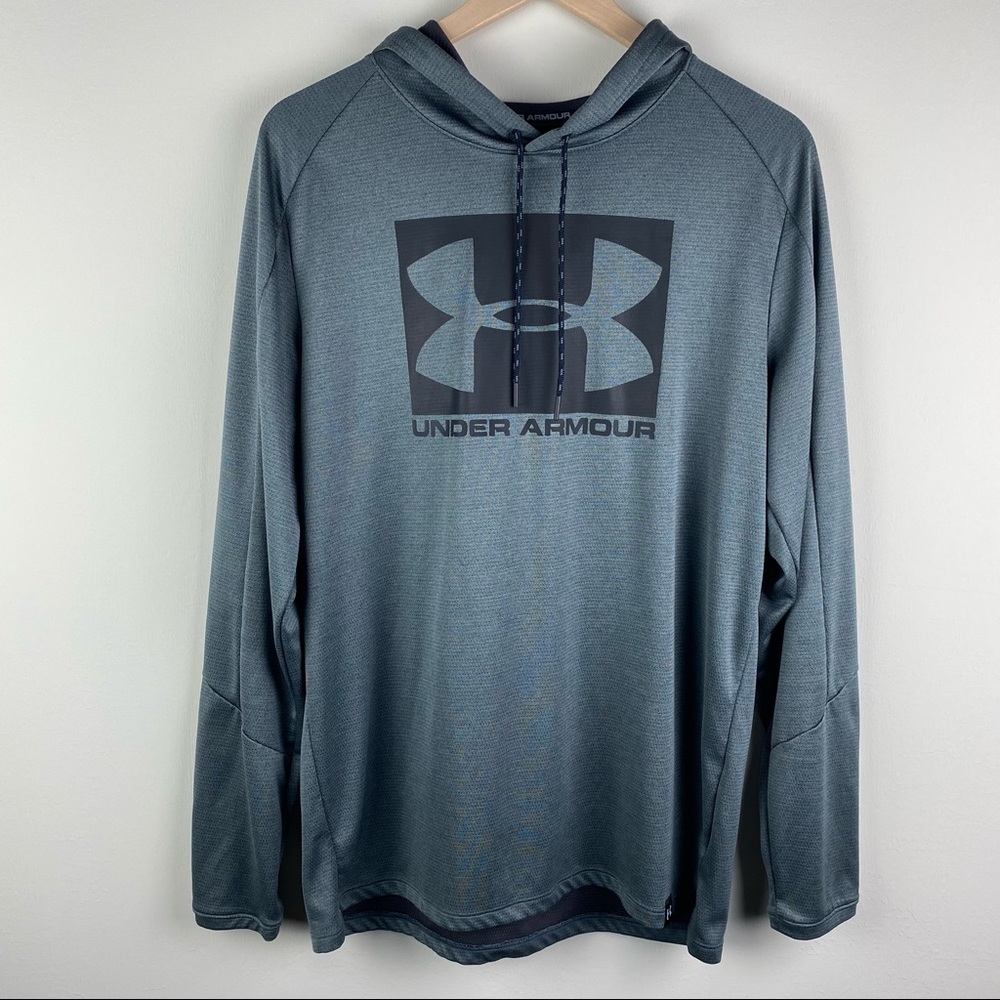 Under Armour Fitted Gray Hoodie Large